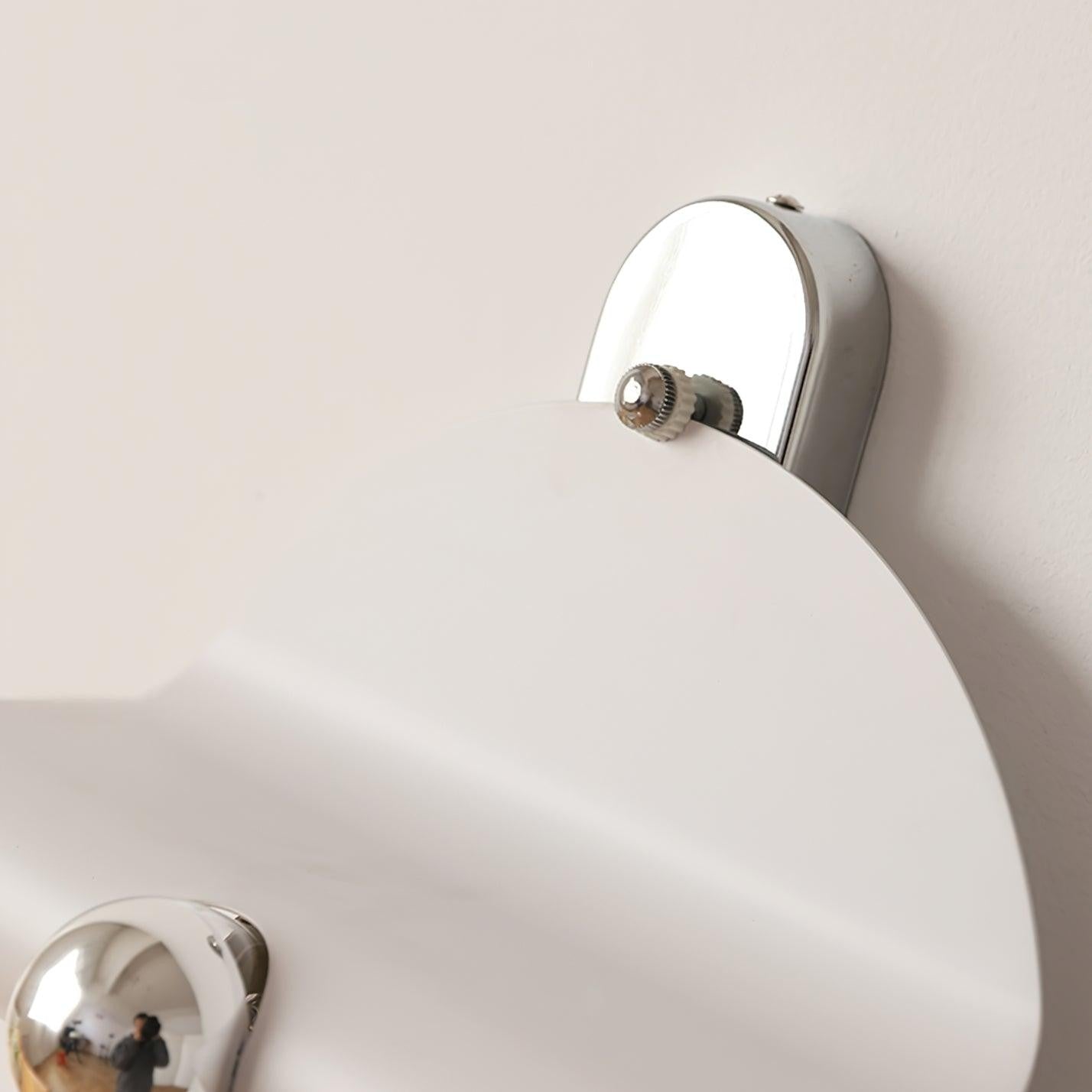 Astral Wall Lamp