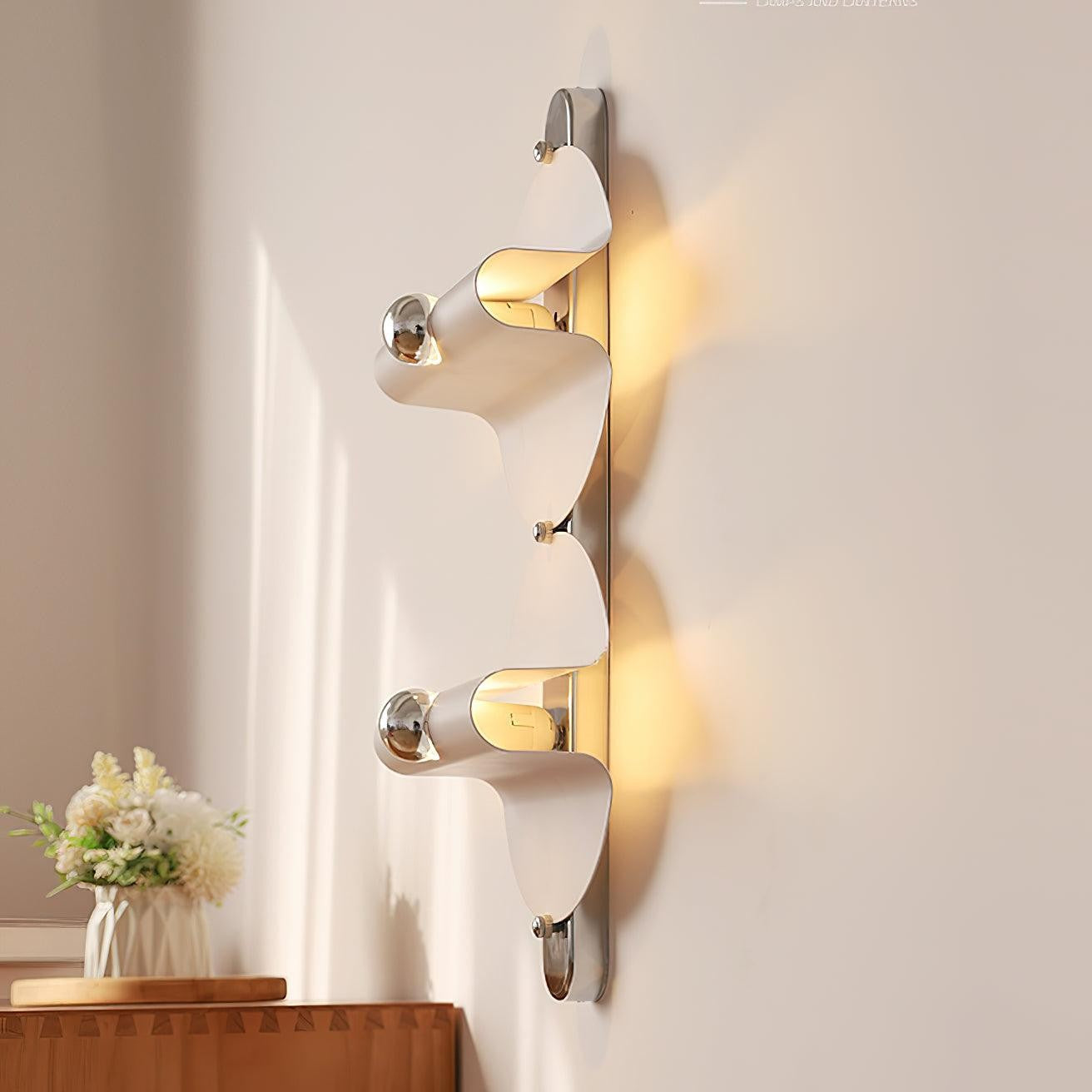 Astral Wall Lamp