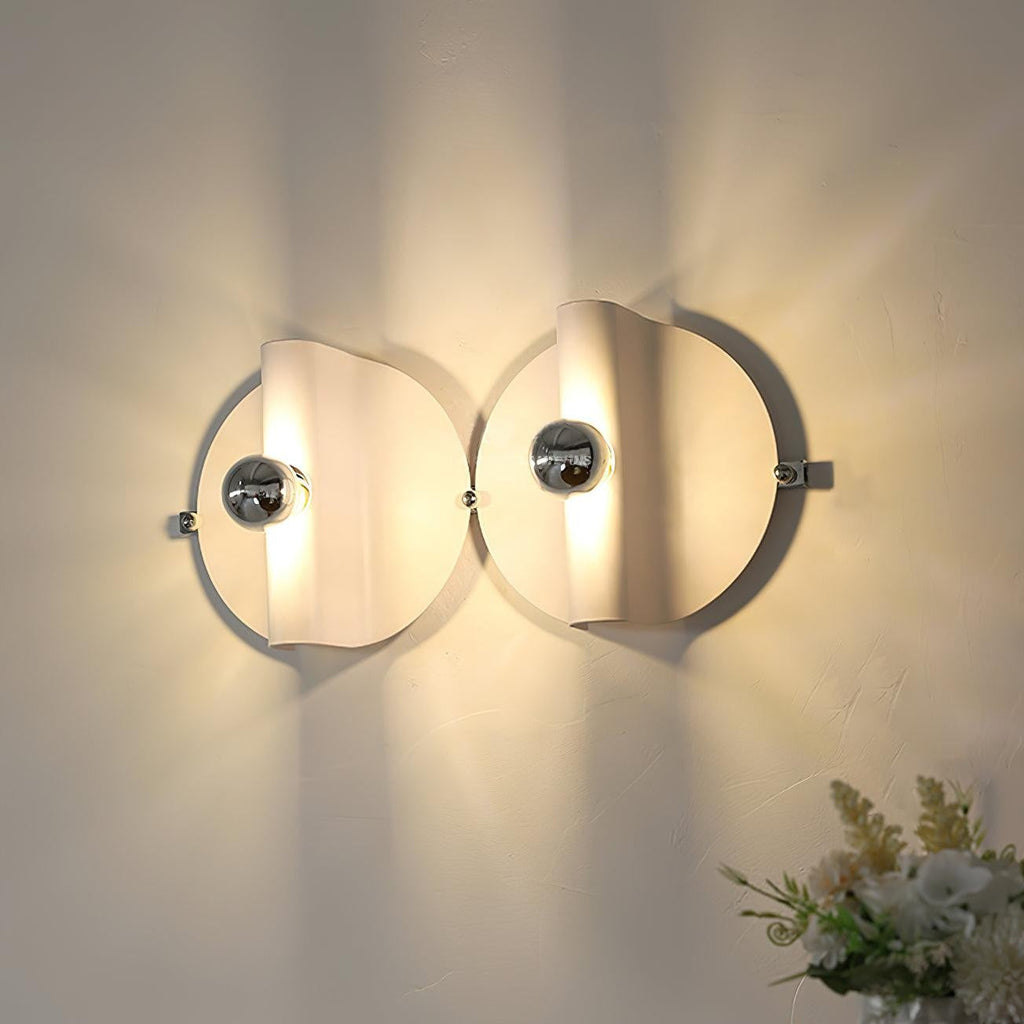 Astral Wall Lamp
