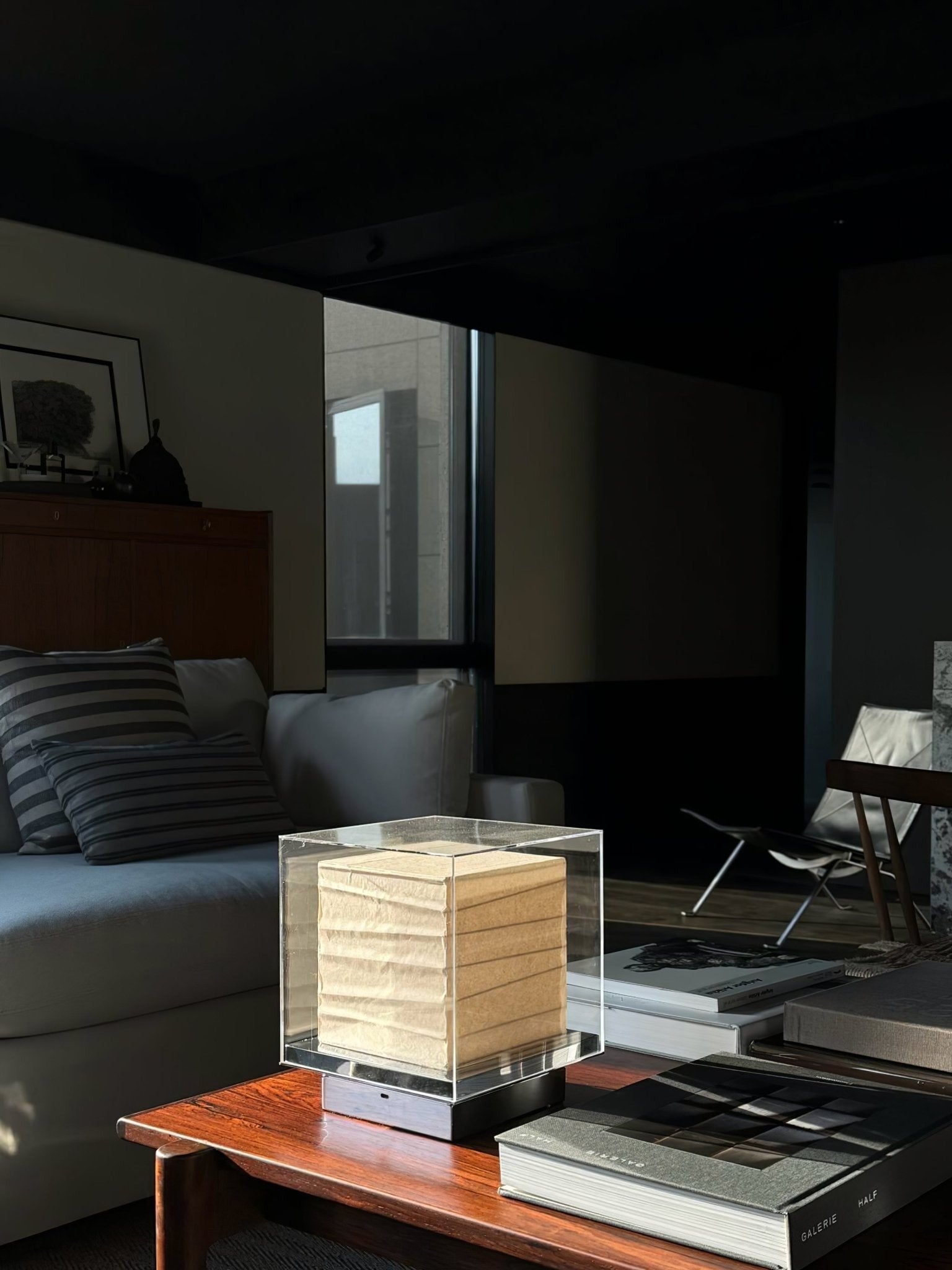 Lumo Cube Illumina Lamp
