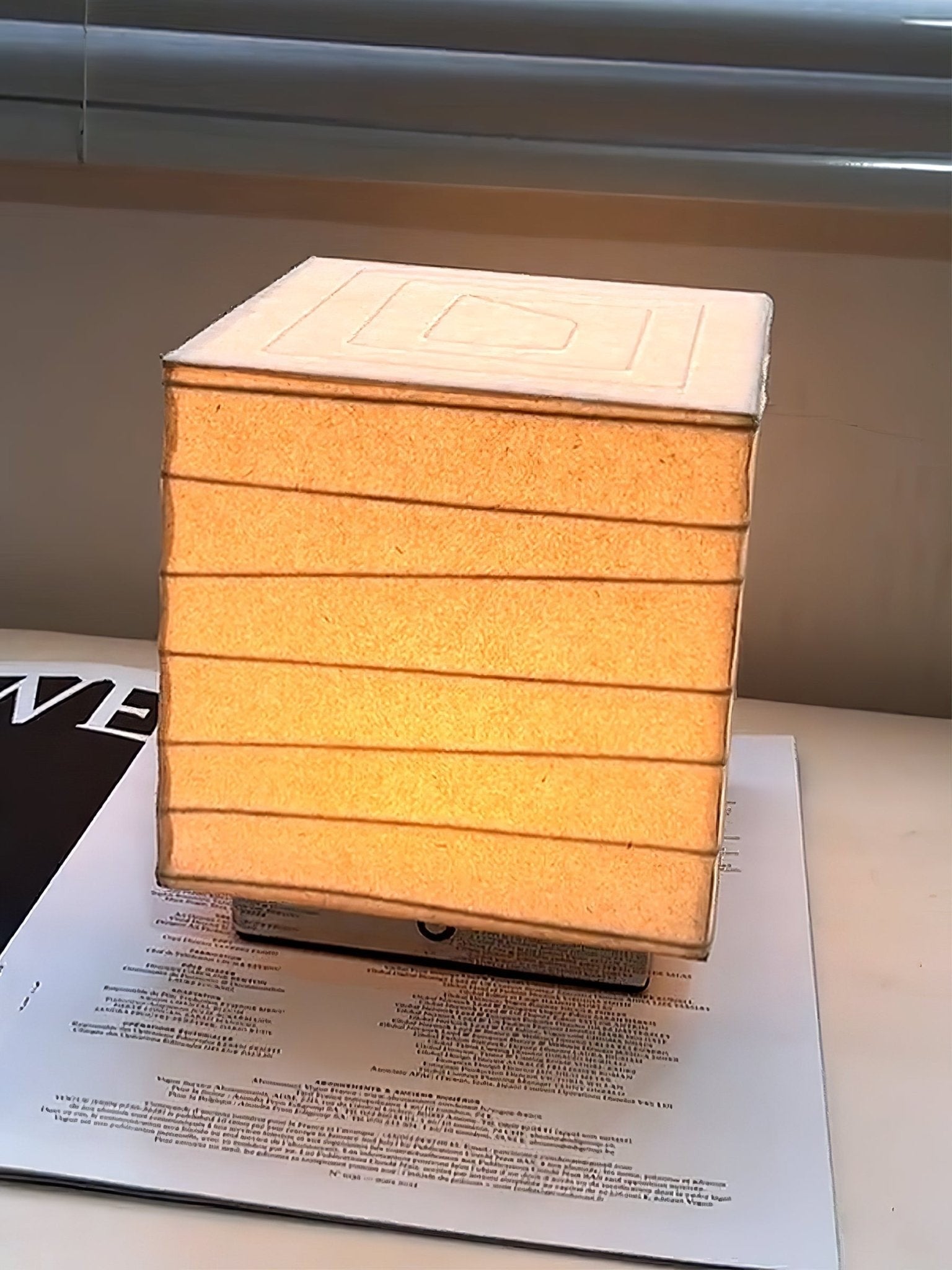 Lumo Cube Illumina Lamp