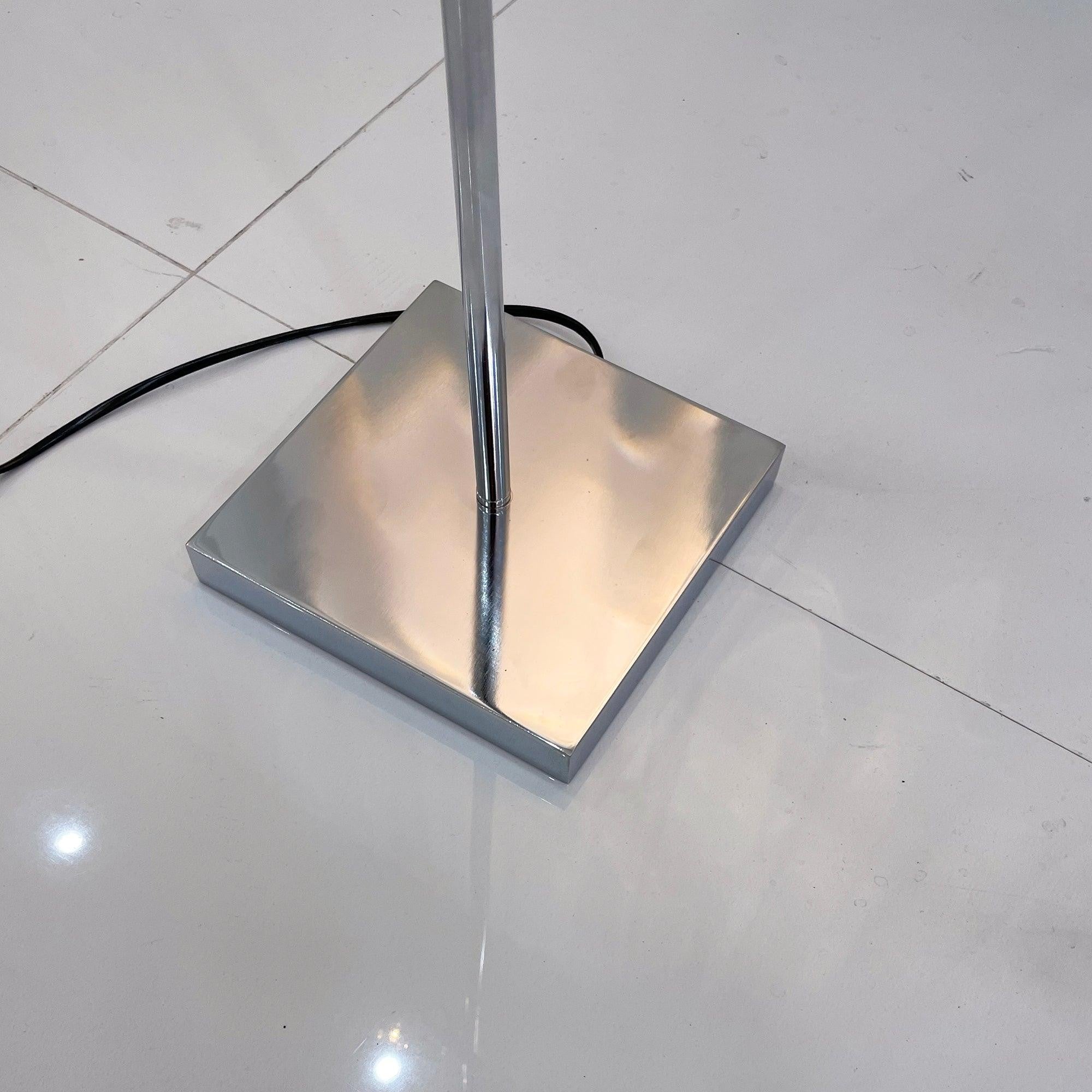 Sora LED Floor Lamp