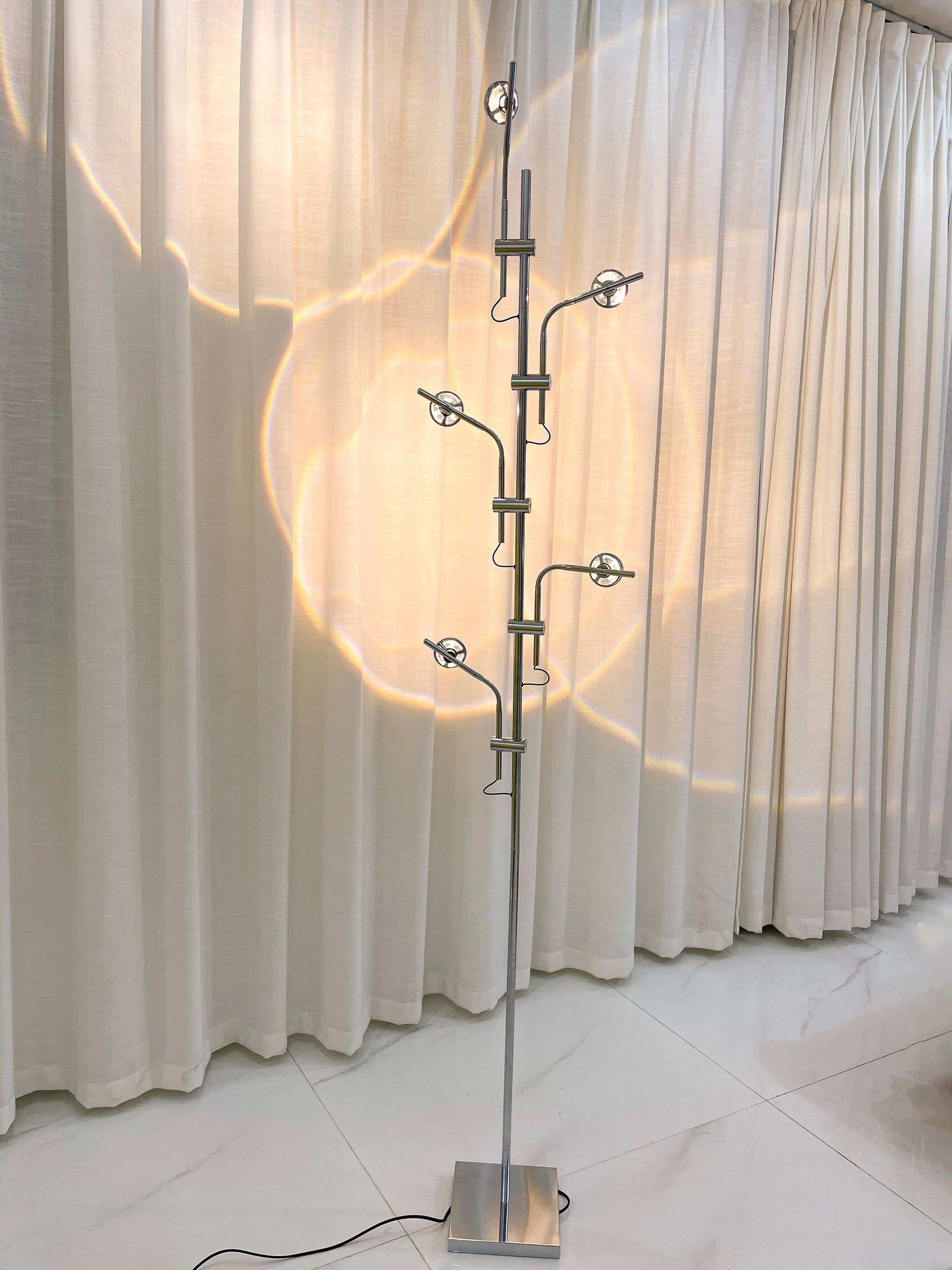 Sora LED Floor Lamp
