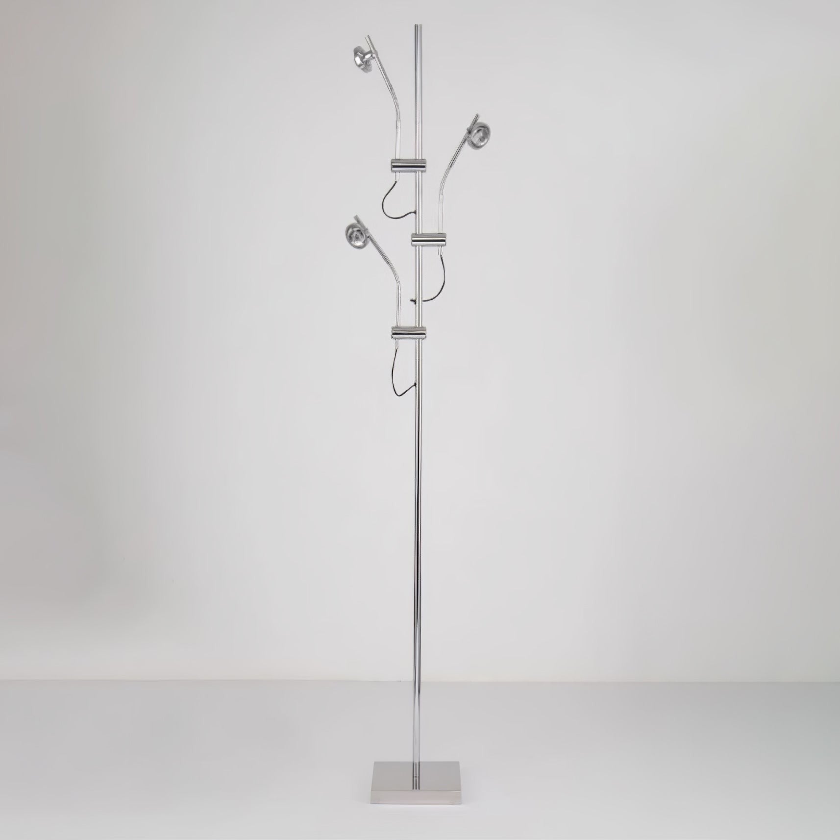 Sora LED Floor Lamp