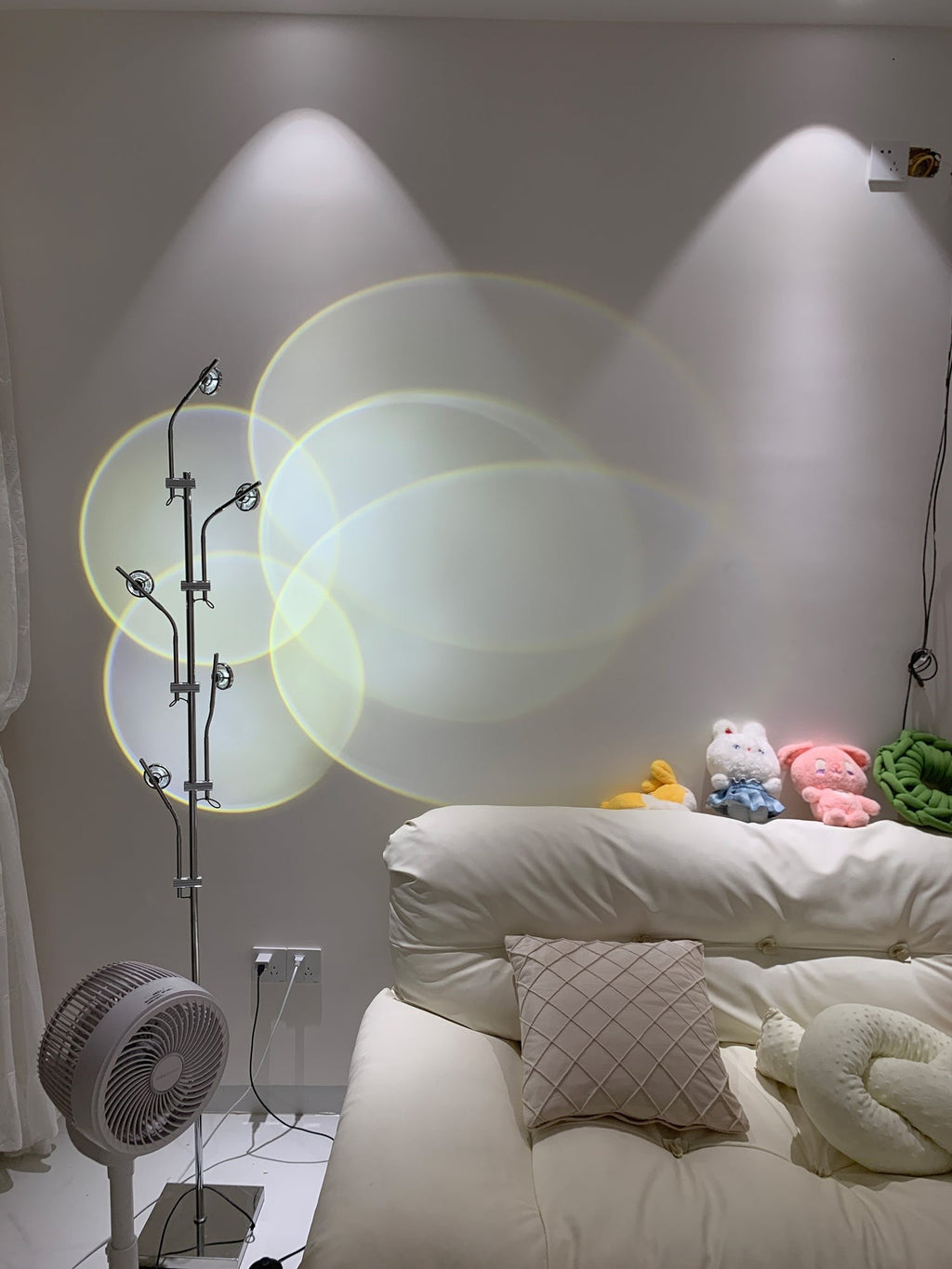 Sora LED Floor Lamp
