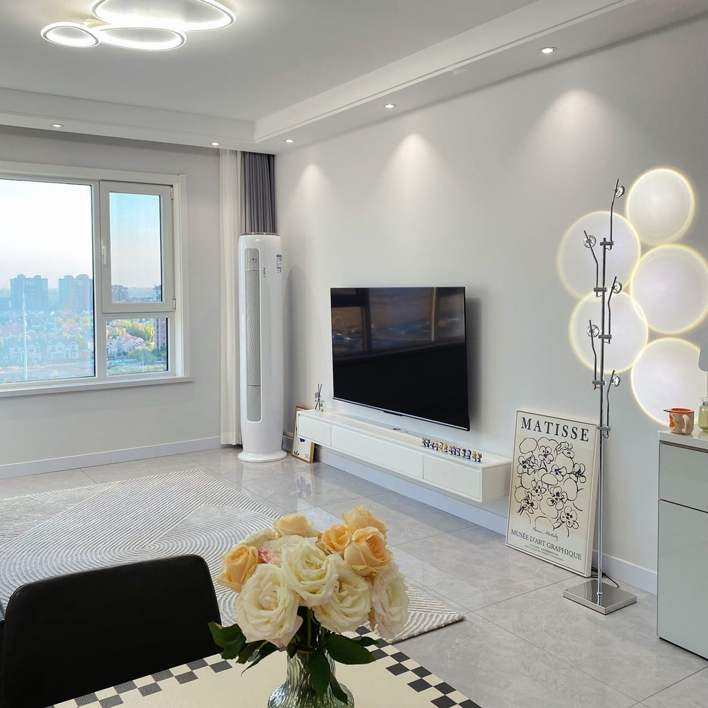 Sora LED Floor Lamp