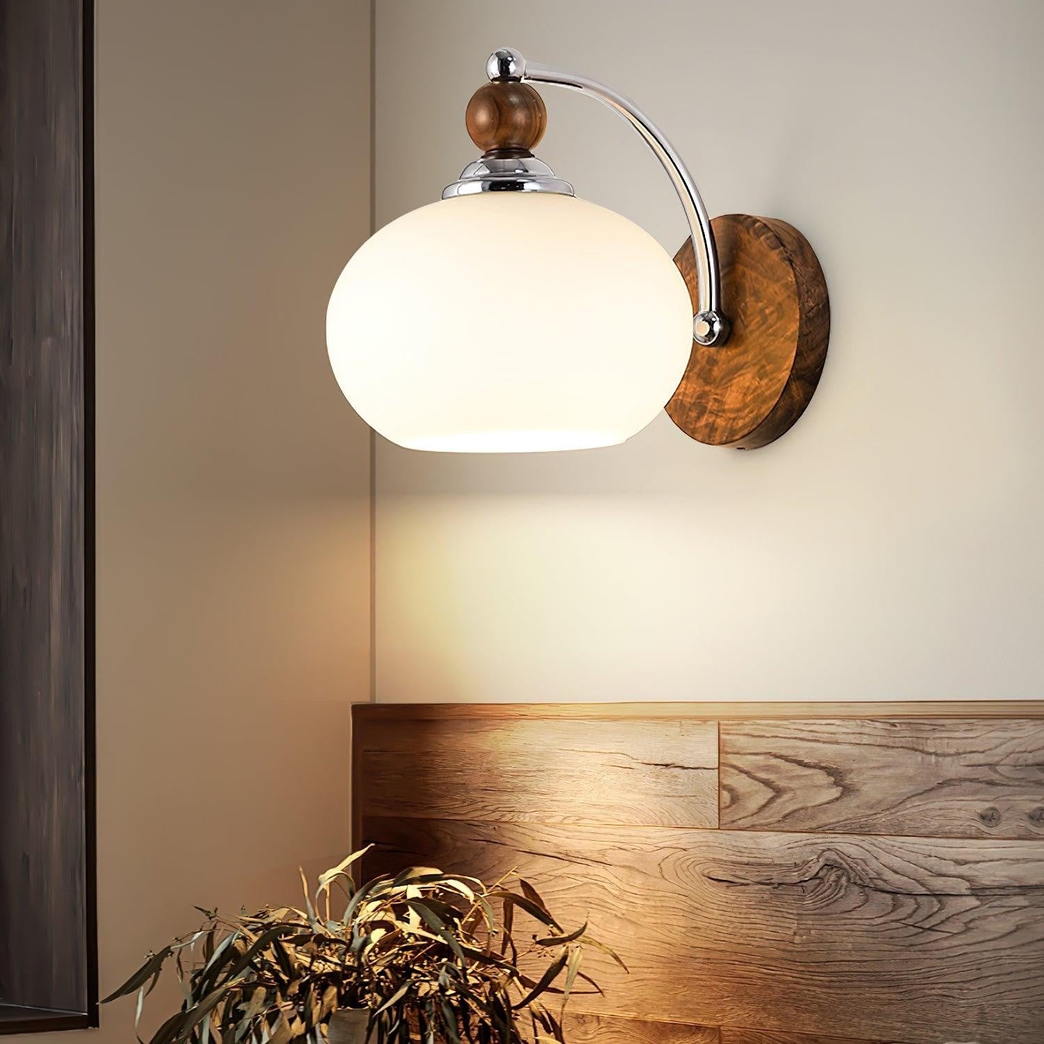 Yisi Po Classic Wall Lamp