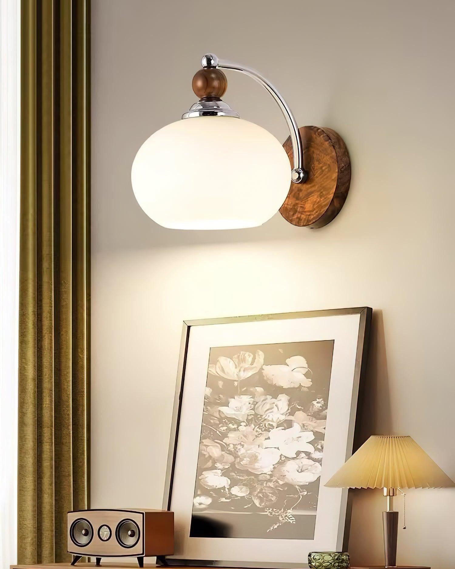 Yisi Po Classic Wall Lamp