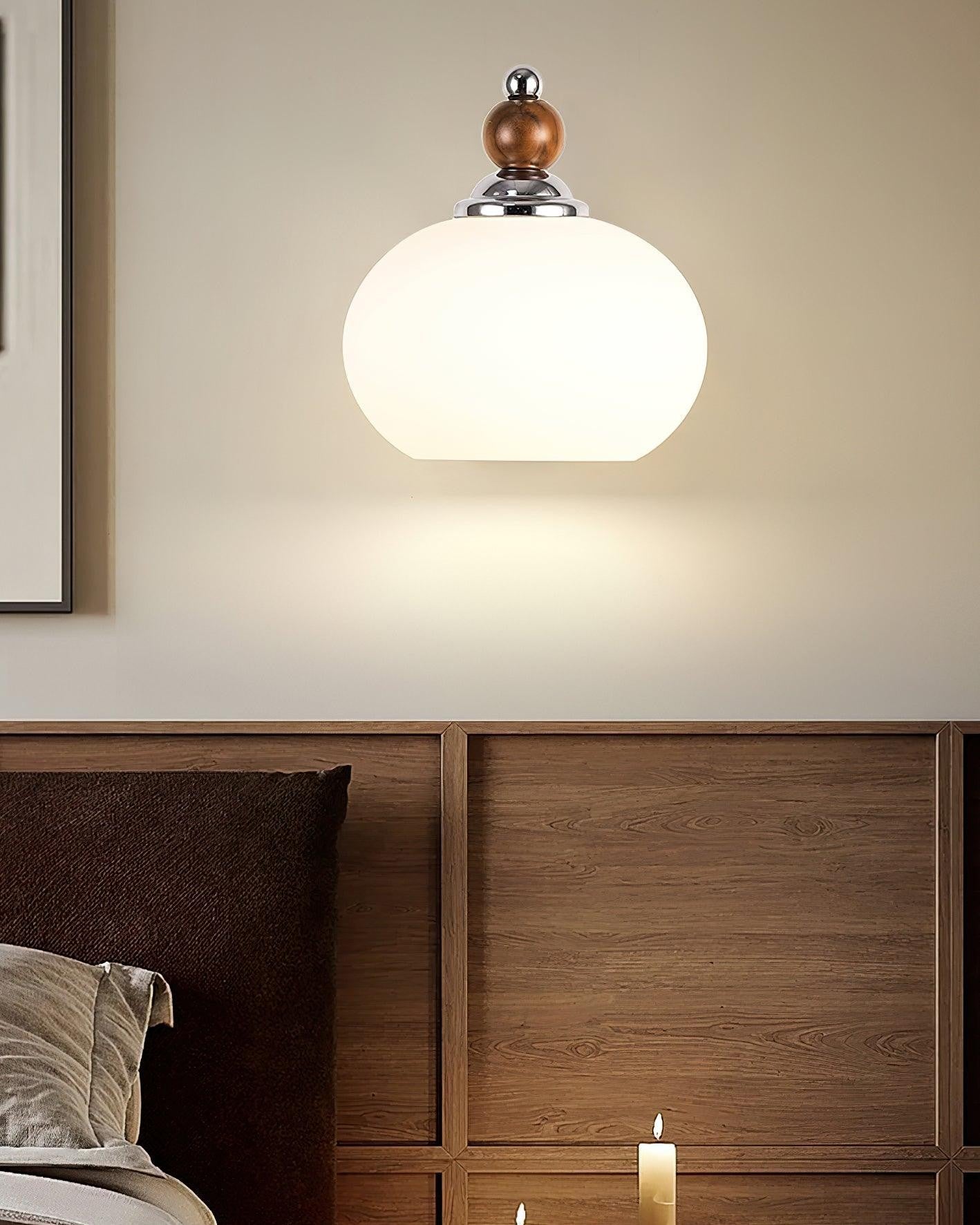 Yisi Po Classic Wall Lamp