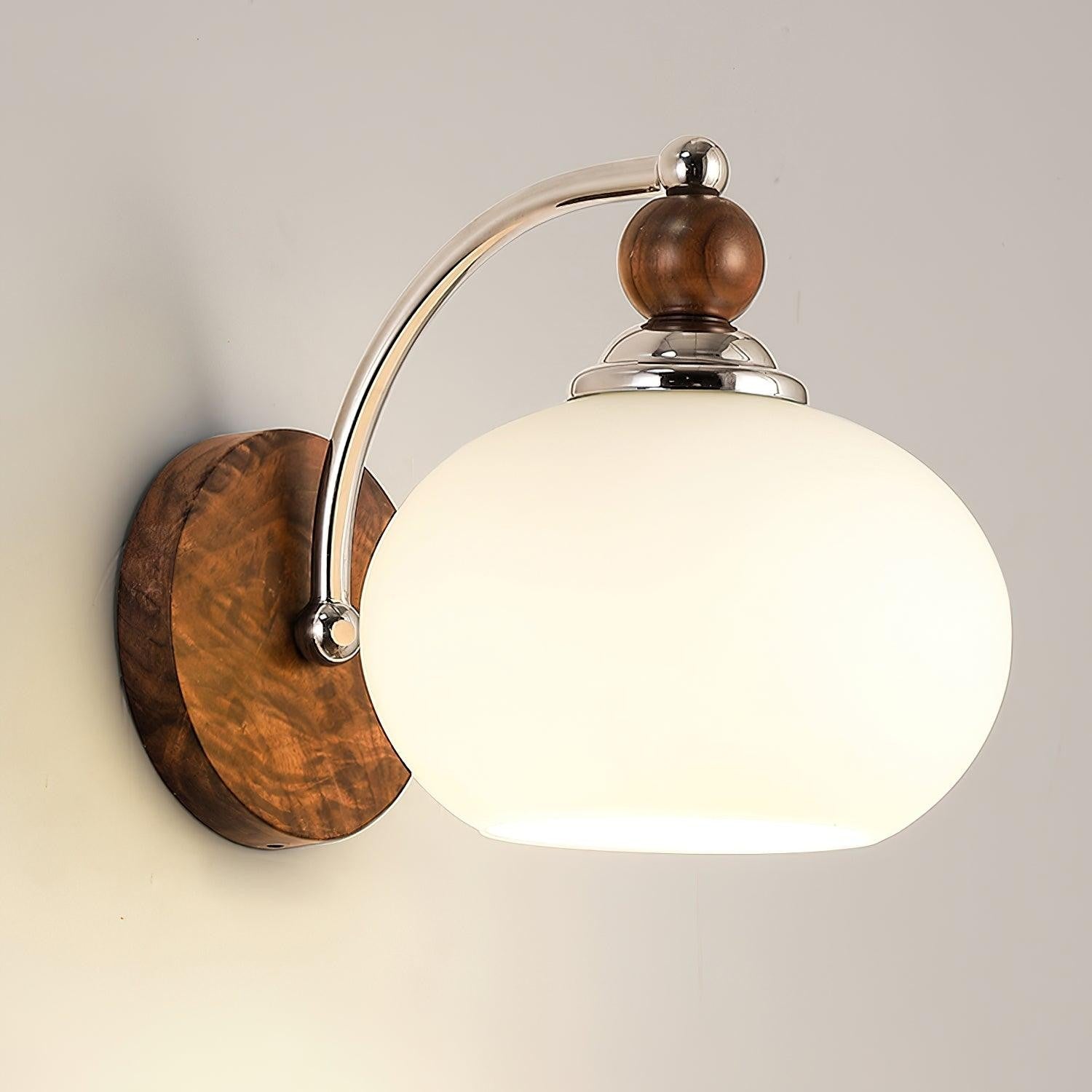 Yisi Po Classic Wall Lamp