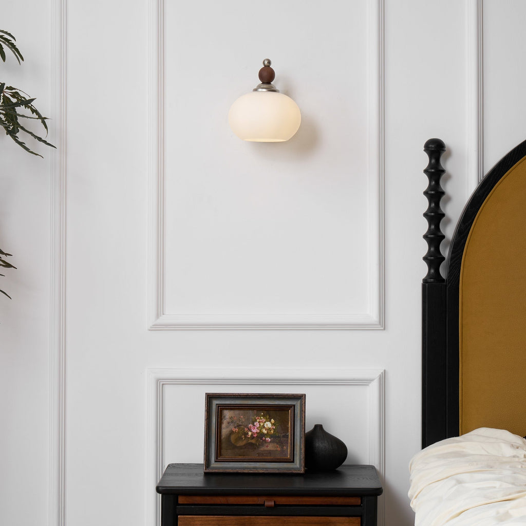 Yisi Po Classic Wall Lamp