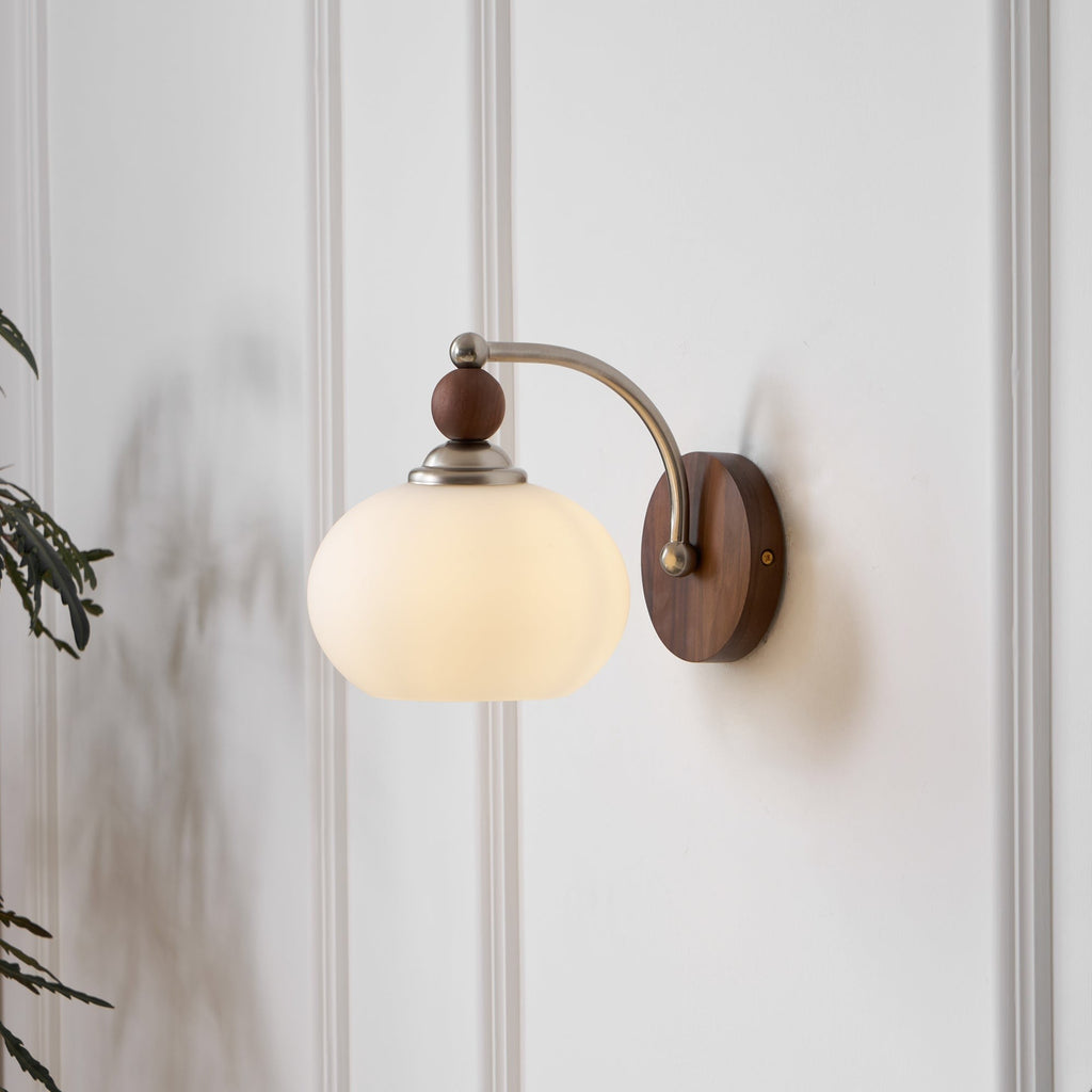 Yisi Po Classic Wall Lamp